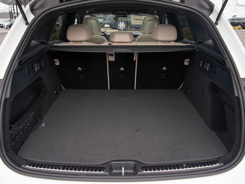 Used 2026 Mercedes-Benz GLC 300 4MATIC image 22