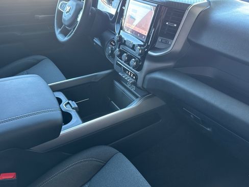 New 2026 RAM 1500 Express AWD/4WD image 14
