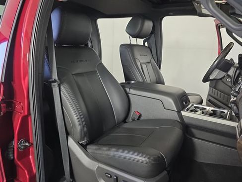Used 2014 Ford F250 Platinum w/ FX4 Off-Road Package AWD/4WD image 34