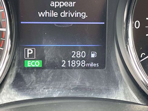Used 2019 Nissan Rogue SV w/ Premium Package AWD/4WD image 26