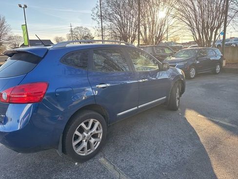 Used 2011 Nissan Rogue SV w/ SL Pkg image 6