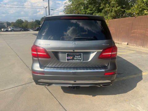 Used 2017 Mercedes-Benz GLS 450 4MATIC image 19