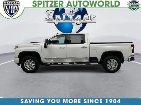 Used 2024 Chevrolet Silverado 2500 High Country w/ High Country Premium Package AWD/4WD image 7