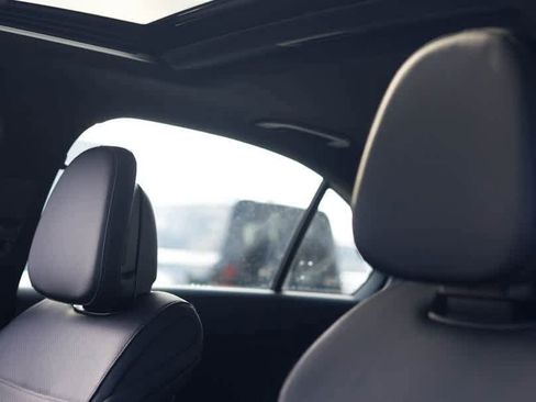 Certified 2025 Mercedes-Benz C 300 Sedan image 19