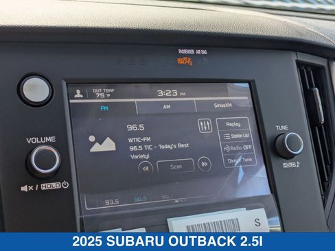 Certified 2025 Subaru Outback image 22