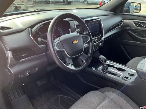 Certified 2022 Chevrolet Traverse LT w/ LPO, Floor Liner Package image 8