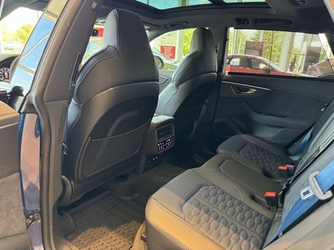 New 2026 Audi RS Q8 performance image 24