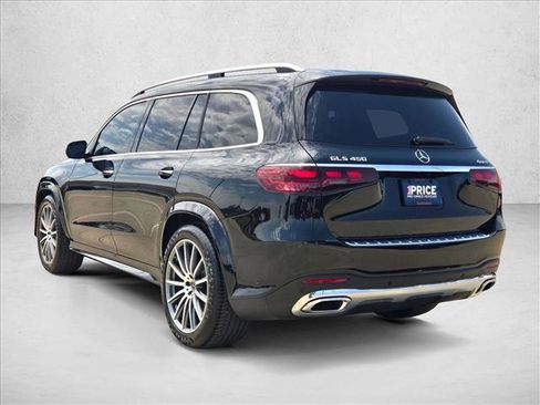 Used 2024 Mercedes-Benz GLS 450 4MATIC image 8
