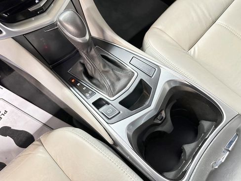 Used 2015 Cadillac SRX FWD image 15