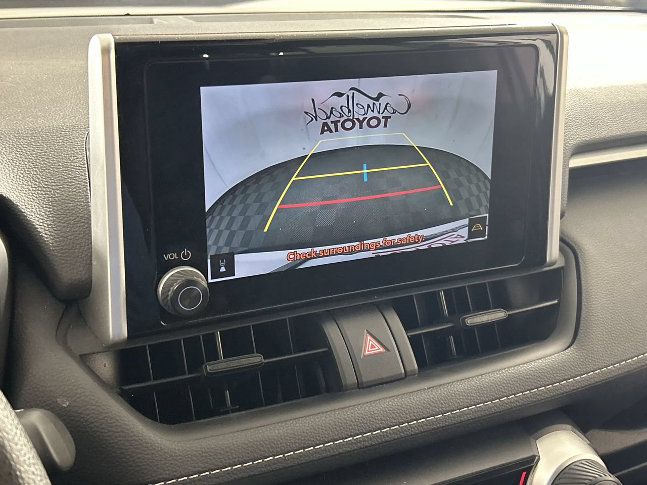 Used 2025 Toyota RAV4 LE AWD/4WD image 18
