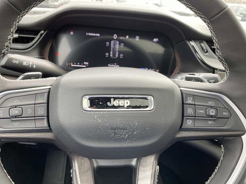 New 2026 Jeep Grand Cherokee Altitude AWD/4WD image 14