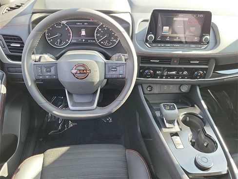 New 2026 Nissan Rogue SV AWD/4WD image 5