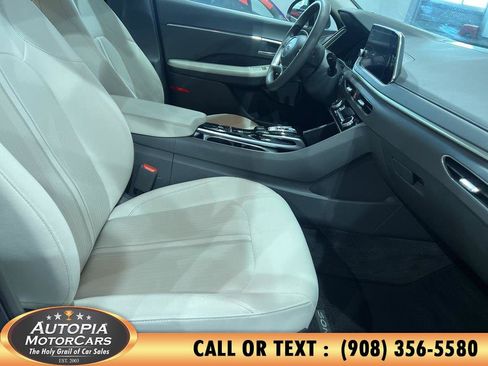 Used 2023 Hyundai Sonata SEL w/ Cargo Package FWD image 12