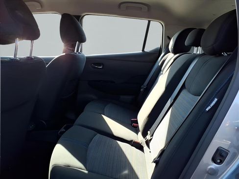 Used 2023 Nissan Leaf SV Plus image 16