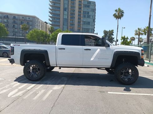 Used 2014 Chevrolet Silverado 1500 W/T w/ Trailering Package image 4