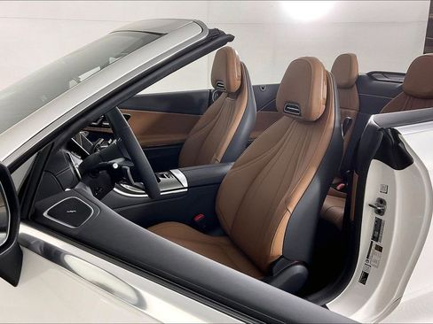 New 2026 Mercedes-Benz CLE 300 4MATIC Cabriolet image 9