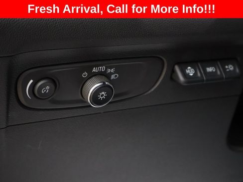 Used 2023 Buick Envision Avenir AWD/4WD image 33