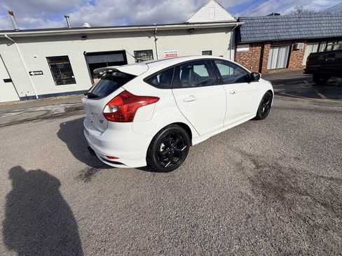 Used 2013 Ford Focus ST image 11