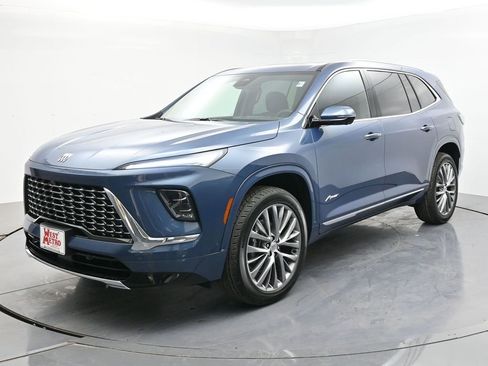 New 2026 Buick Enclave Avenir w/ Super Cruise Package image 1