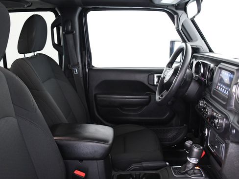 Used 2023 Jeep Wrangler Sport image 26