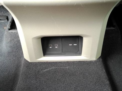 Used 2021 Volkswagen Atlas SE w/ Panoramic Sunroof Package FWD image 32