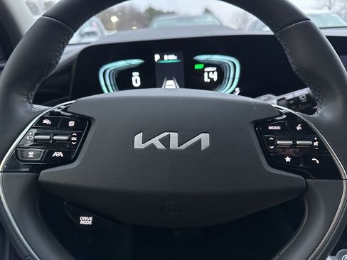 New 2026 Kia Niro EX image 8