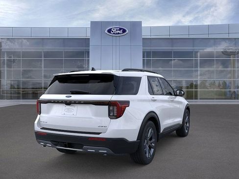 New 2026 Ford Explorer Active w/ Active Comfort Package image 8