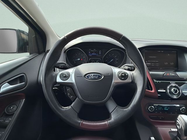 Used 2014 Ford Focus Titanium FWD image 15