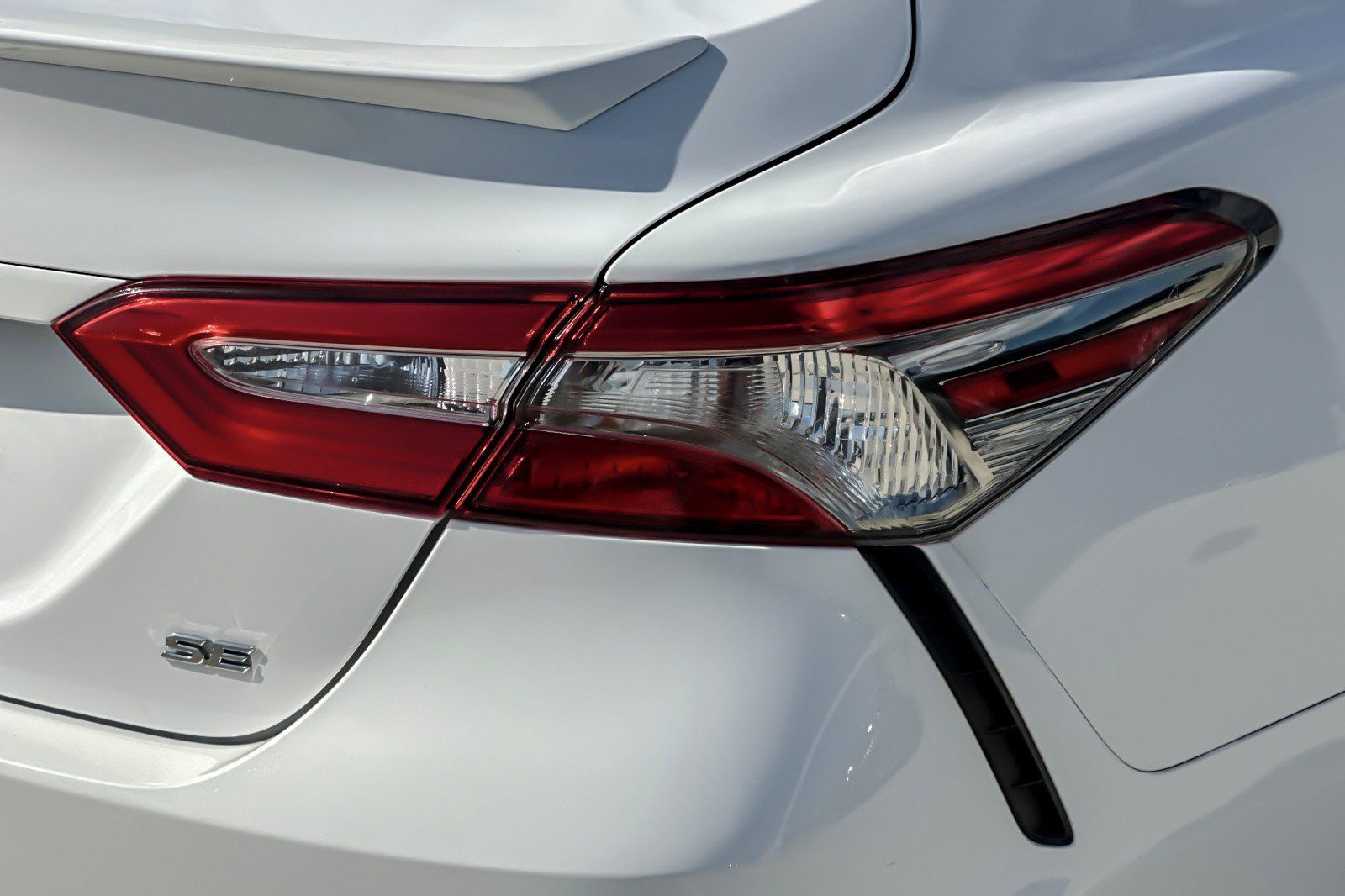 Certified 2019 Toyota Camry SE FWD image 24