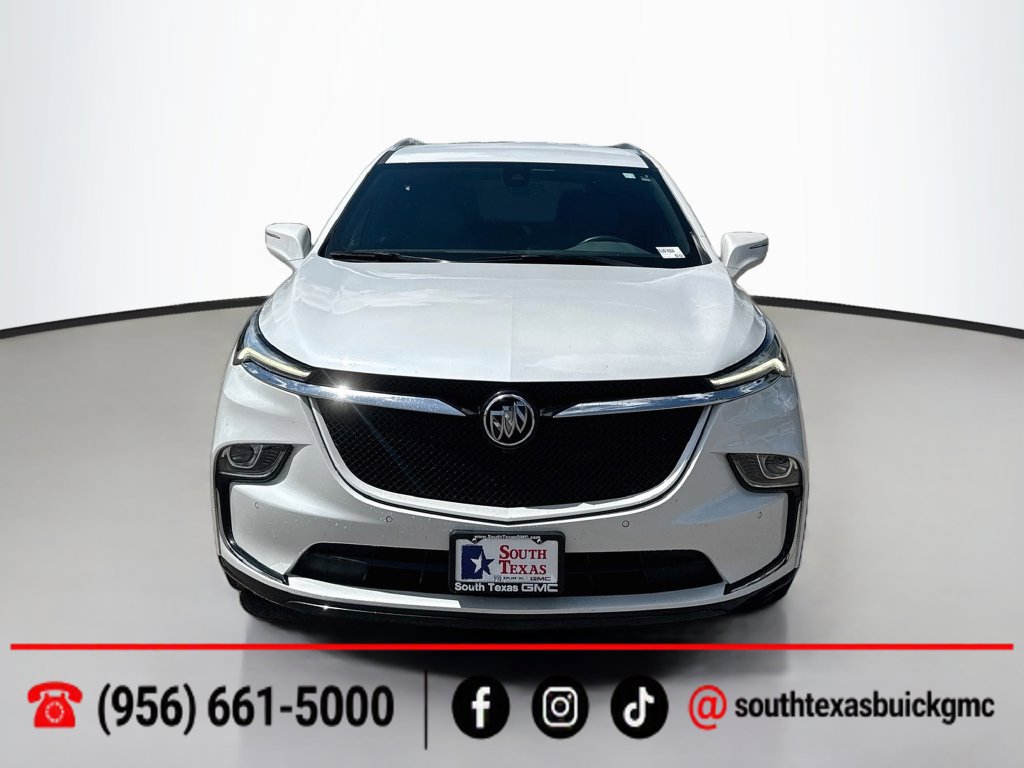 Used 2024 Buick Enclave Essence w/ Sport Touring Edition FWD image 2