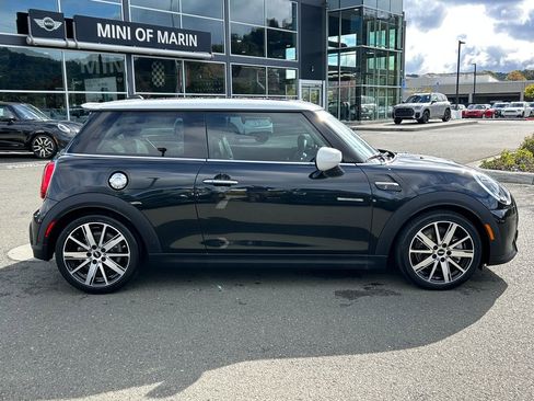 Used 2023 MINI Cooper S w/ Signature Upholstery Package image 6
