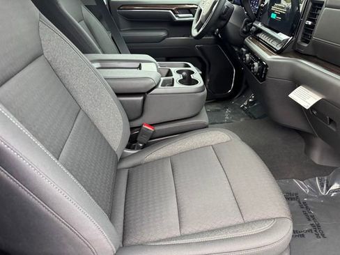 New 2025 Chevrolet Silverado 1500 LT w/ Convenience Package II RWD image 7