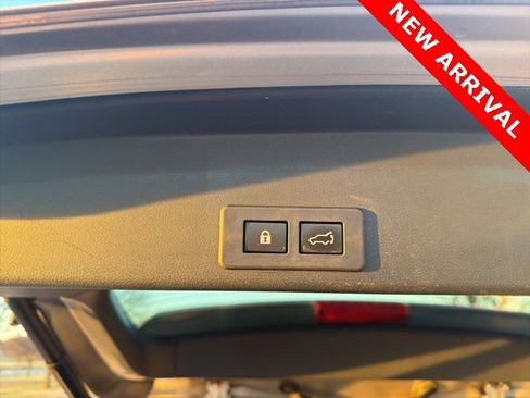 Used 2020 Subaru Ascent Limited w/ Technology Package image 19