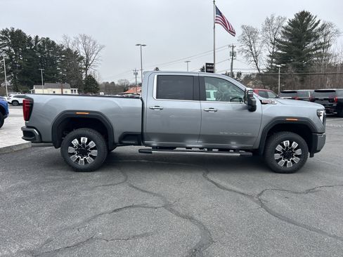 New 2026 GMC Sierra 3500 Denali w/ Technology Package image 11