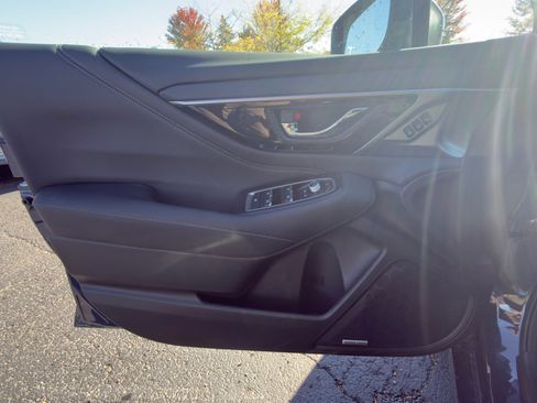 Certified 2025 Subaru Legacy Touring XT image 15