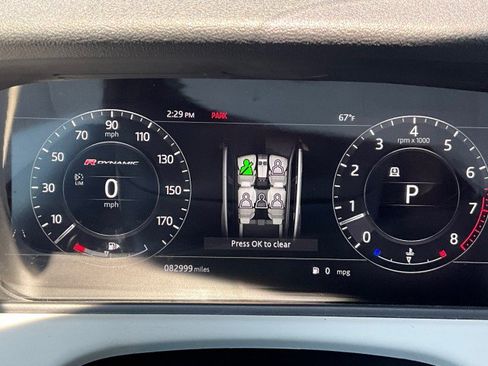 Used 2018 Land Rover Range Rover Velar R-Dynamic SE AWD/4WD image 12