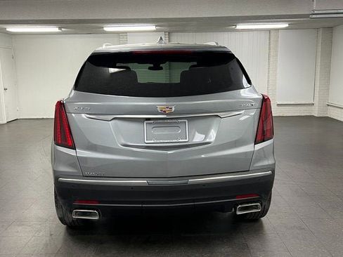 New 2025 Cadillac XT5 Luxury image 4