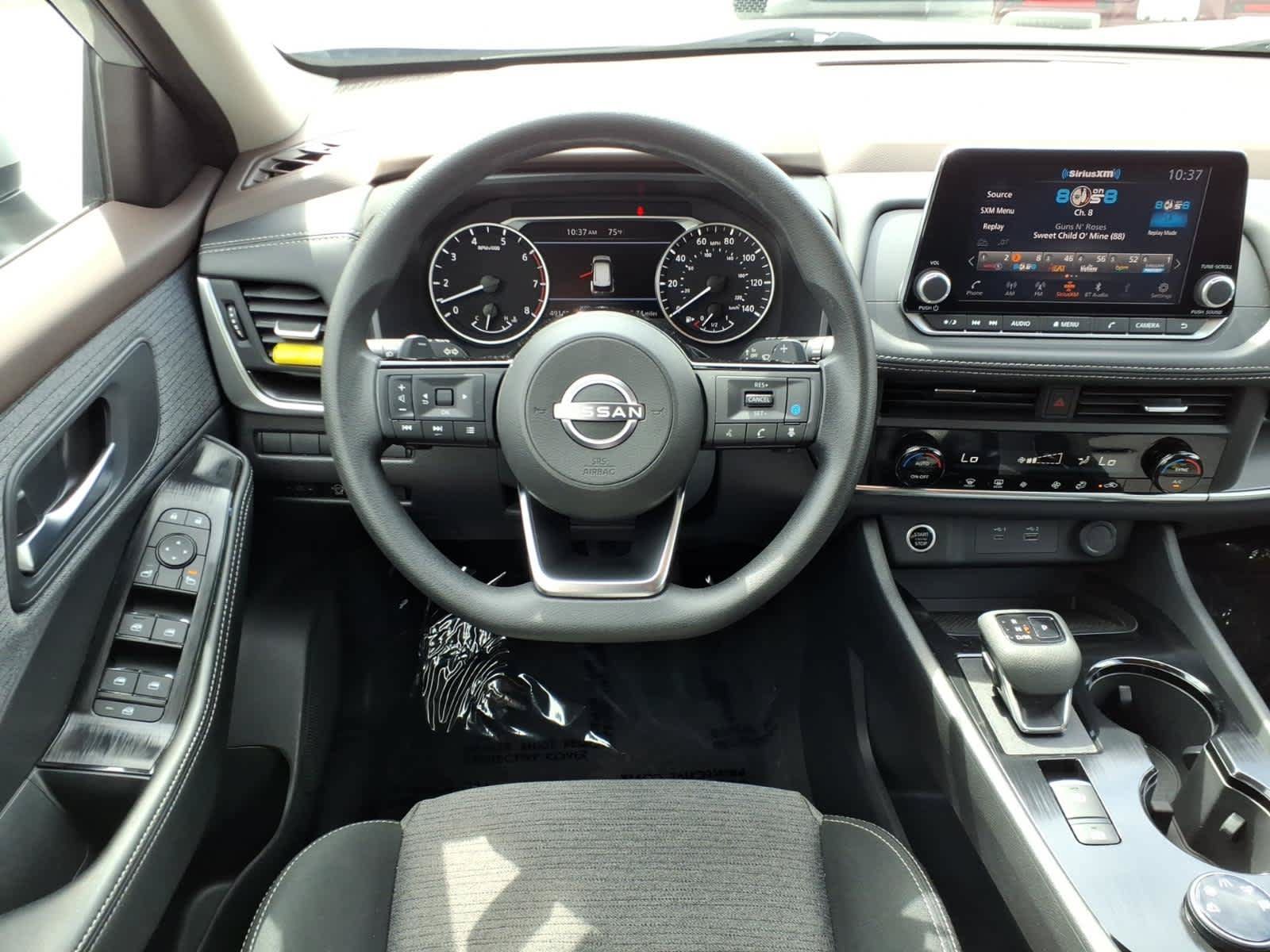 Used 2023 Nissan Rogue SV AWD/4WD image 14
