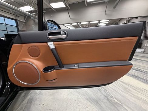 Used 2007 MAZDA MX-5 Miata Grand Touring image 34