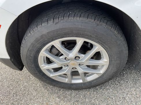 Used 2024 Chevrolet Equinox LS image 5