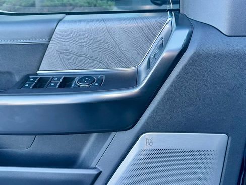 Certified 2023 Ford F150 Platinum w/ Equipment Group 701A High image 40