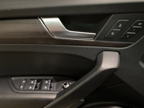 Used 2023 Audi Q5 2.0T Premium image 33