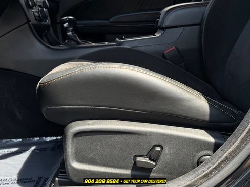 Used 2022 Dodge Charger Scat Pack RWD image 14