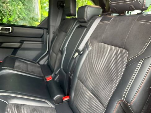 Used 2024 Ford Bronco Raptor AWD/4WD image 39