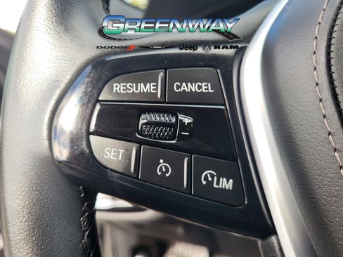 Used 2023 BMW 530i w/ Convenience Package image 57