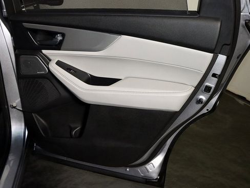 Used 2026 Acura MDX w/ Technology Package image 33