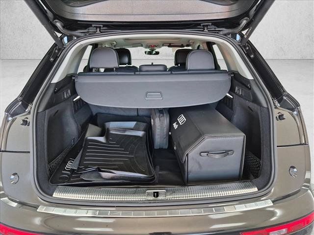 Used 2022 Audi Q5 2.0T Prestige AWD/4WD image 6