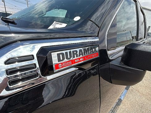 New 2025 GMC Sierra 2500 Denali w/ Denali Reserve Package image 12