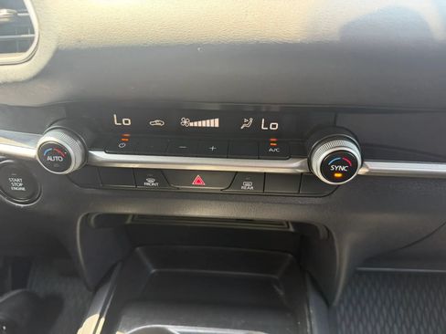 Used 2021 MAZDA CX-30 FWD 2.5 S w/ Select Package image 24