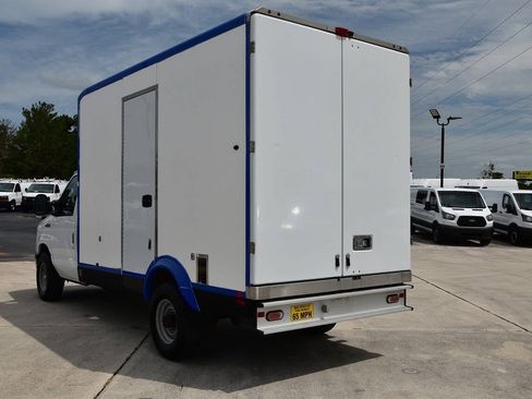 Used 2023 Ford E-350 and Econoline 350 Super Duty w/ Power Windows & Locks Group RWD image 5